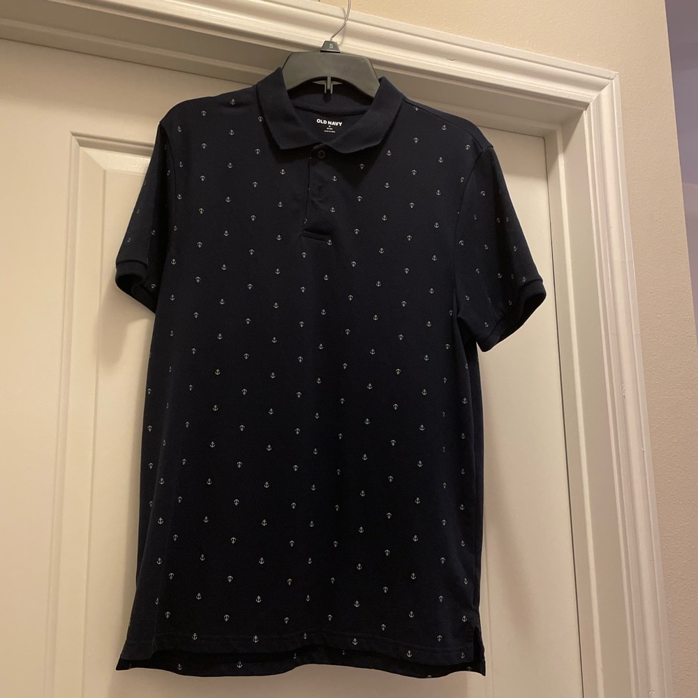 Old navy polo shirt